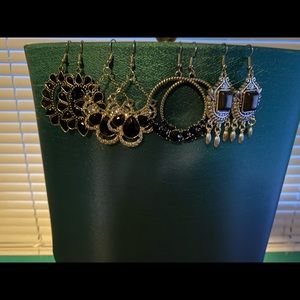 Lot of 6 Paparazzi earrings